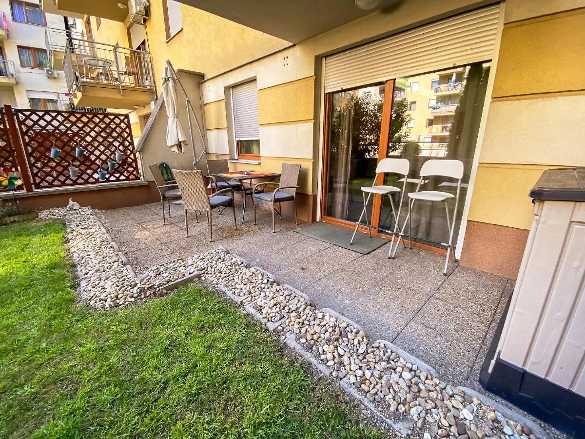 Slate Wood Apartment Budapest